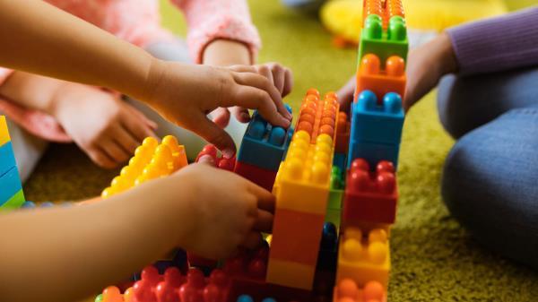 黑客自称对幼儿园网络攻击负责，向天空新闻透露将公开更多儿童信息