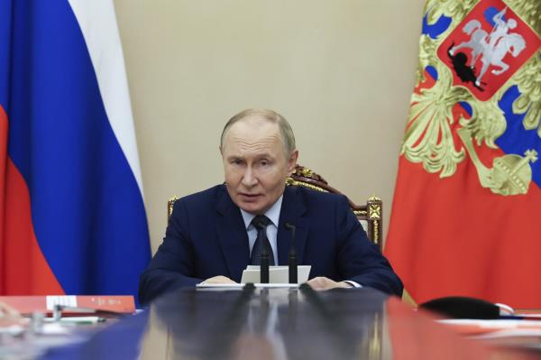 Russian President Vladimir Putin chairs a Security Council meeting at the Kremlin in Russia, Monday. (AP-Yonhap)