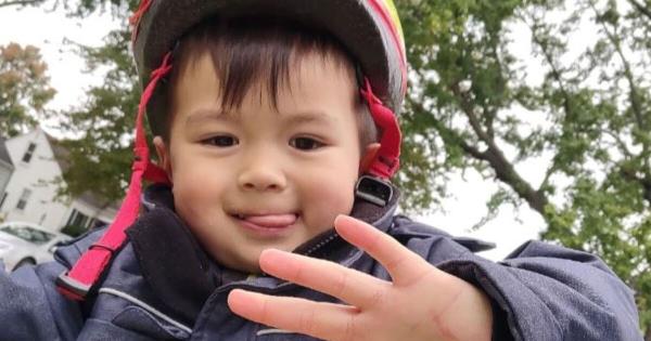 5岁男童接受多动症治疗时在母亲眼前被活活烧死 家属提起巨额索赔