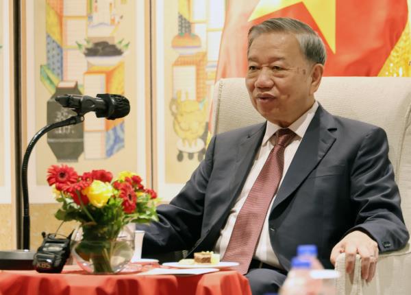越南最高领导人将访朝 庆祝朝鲜劳动党建党75周年