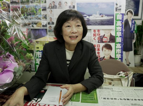 日本“铁娘子”家乡人揭秘：她也有柔情一面