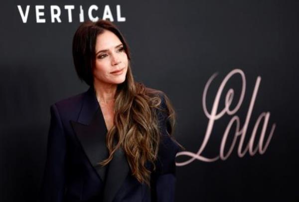维多利亚·贝克汉姆自曝转型心酸：Netflix纪录片揭秘豪门名媛的破茧之路