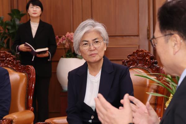 韩前外长康京和正式获任驻美大使，中韩关系迎来新变局？