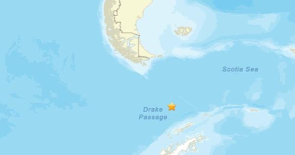突发7.8级强震！地球最狂海域德雷克海峡剧震，滔天巨浪席卷魔鬼西风带