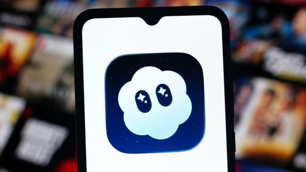 OpenAI视频神器Sora引爆下载狂潮！苹果商店榜首被它霸屏，现在预约才能玩